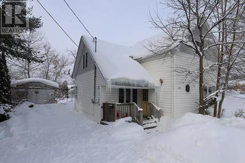 371 Elizabeth St, Sault Ste. Marie, ON - Outdoor