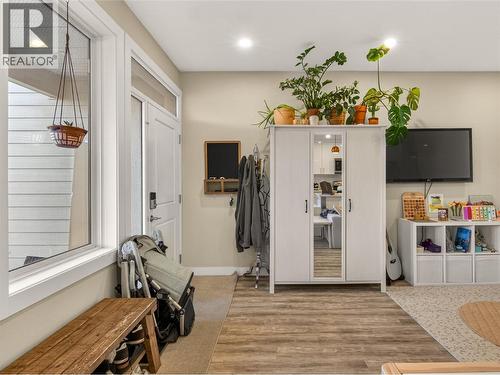 102 Cossar Avenue Unit# 103, Penticton, BC - Indoor Photo Showing Other Room