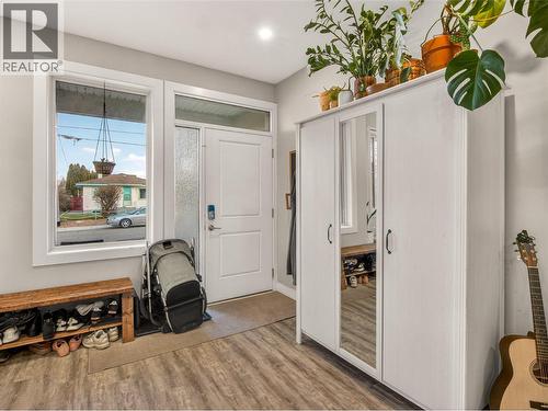 102 Cossar Avenue Unit# 103, Penticton, BC - Indoor Photo Showing Other Room