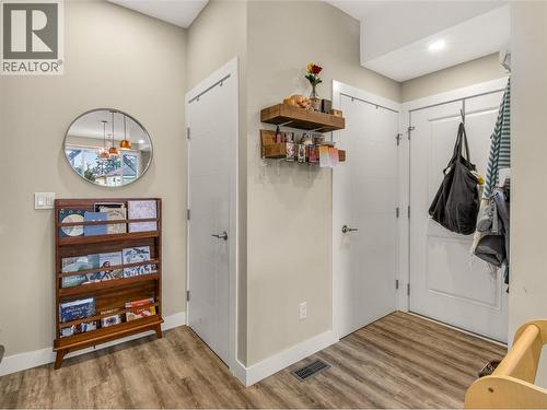 102 Cossar Avenue Unit# 103, Penticton, BC - Indoor Photo Showing Other Room