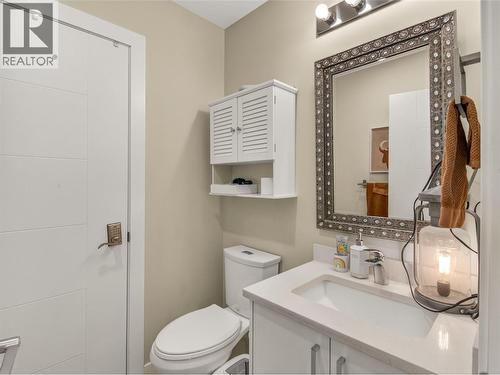 102 Cossar Avenue Unit# 103, Penticton, BC - Indoor Photo Showing Bathroom