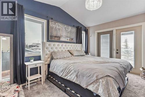 95048 River Ridge Road, Rural Lethbridge County, AB - Indoor Photo Showing Bedroom