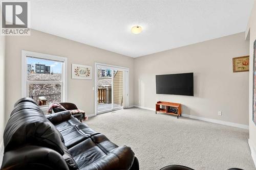 403 Sage Hill Grove Nw, Calgary, AB - Indoor Photo Showing Living Room