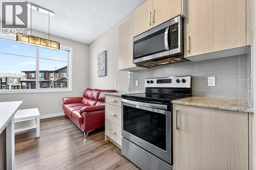 403 Sage Hill Grove Nw, Calgary, AB - Indoor Photo Showing Kitchen