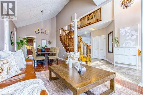 52 Biggs Avenue, Ancaster, ON - Indoor