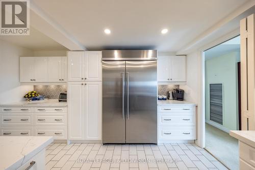 1710 - 65 Spring Garden Avenue, Toronto, ON - Indoor Photo Showing Kitchen