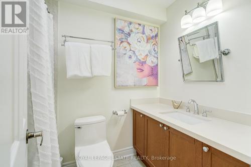 59 Halsey Avenue, Toronto, ON - Indoor Photo Showing Bathroom