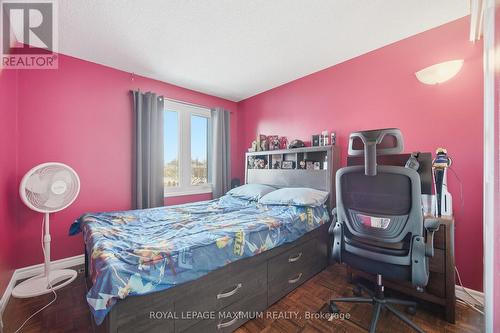 7493 Bybrook Drive, Mississauga, ON - Indoor Photo Showing Bedroom
