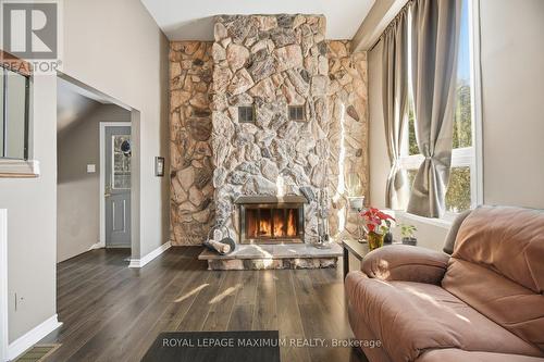 7493 Bybrook Drive, Mississauga, ON - Indoor Photo Showing Living Room With Fireplace