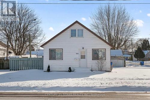 700 WALLACE STREET  Chatham-Kent, ON N8A 1K2