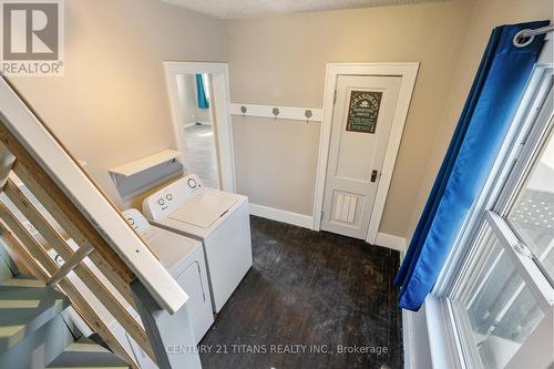 700 Wallace Street, Chatham-Kent, ON - Indoor Photo Showing Laundry Room