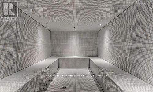 2009 - 39 Mary Street, Barrie, ON - Indoor Photo Showing Other Room