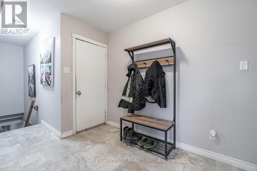 111 King Street E, Haldimand, ON - Indoor