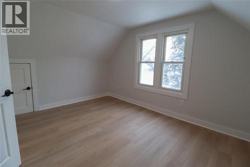 107 Walnut Avenue North, Sarnia, ON - Indoor Photo Showing Other Room