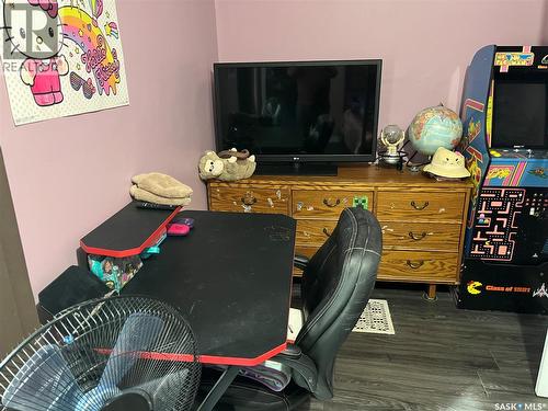 1447 Robinson Street, Regina, SK - Indoor