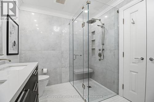 46 Bernard Avenue, Toronto (Annex), ON - Indoor Photo Showing Bathroom
