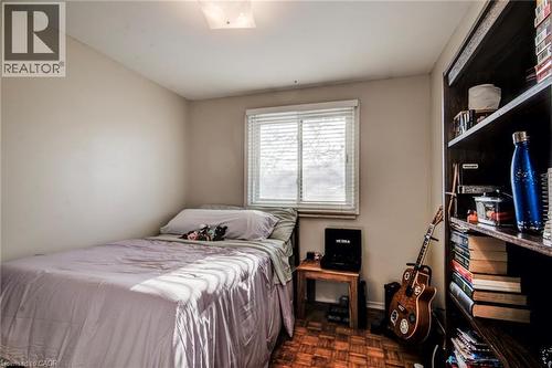 71 Shadeland Crescent, Kitchener, ON - Indoor Photo Showing Bedroom