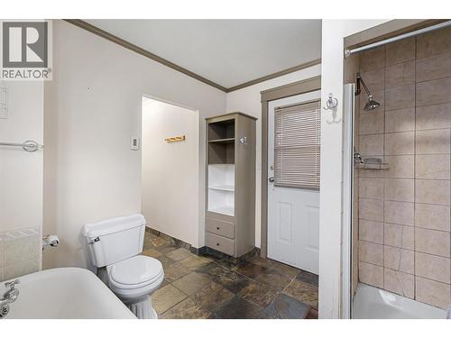 5267 Chute Lake Road, Kelowna, BC - Indoor Photo Showing Bathroom