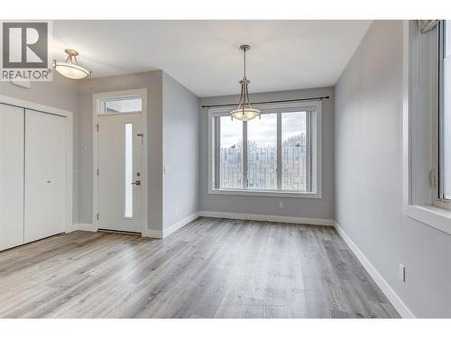 2745 Hewl Road, West Kelowna, BC - Indoor Photo Showing Other Room