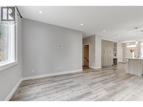 2745 Hewl Road, West Kelowna, BC - Indoor