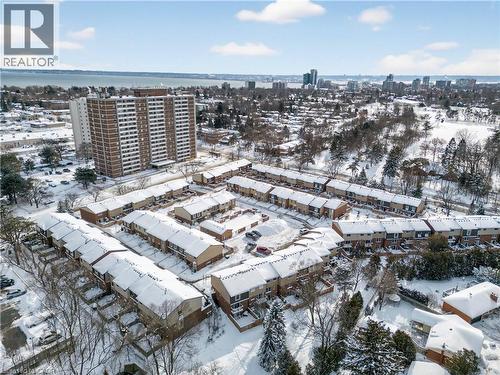 3049 Glencrest Road Unit# 31, Burlington, ON - Outdoor With View