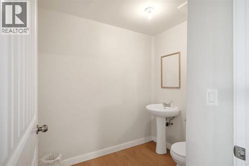 5, 4101 19 Street Ne, Calgary, AB 