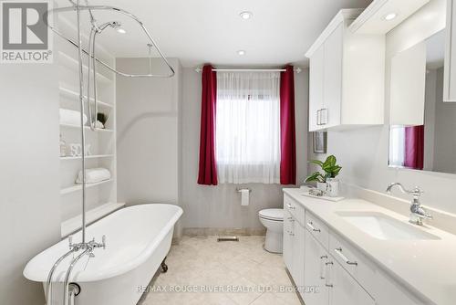 3 Corral Court, Whitby (Blue Grass Meadows), ON - Indoor Photo Showing Bathroom