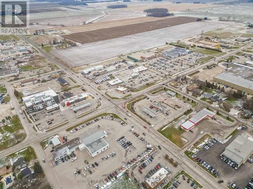 178 Thames Road W, South Huron (Exeter), ON 