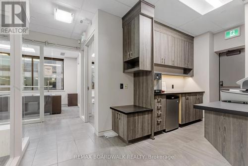 102 Bank Street, Ottawa, ON 