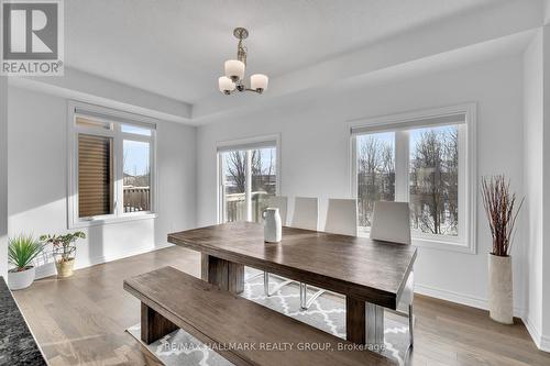 26 Barn Swallow Private, Ottawa, ON - Indoor Photo Showing Dining Room