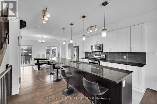 26 Barn Swallow Private, Ottawa, ON - Indoor Photo Showing Kitchen With Stainless Steel Kitchen With Upgraded Kitchen