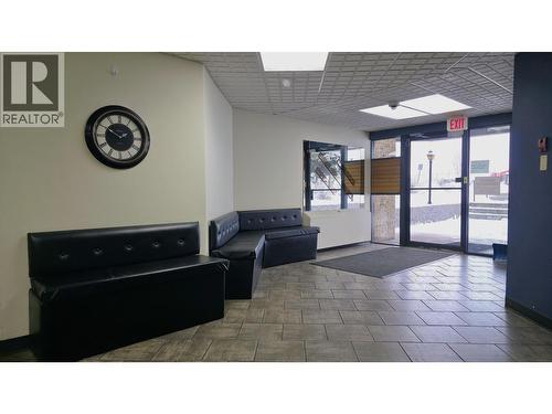 323 4288 15Th Avenue, Prince George, BC - Indoor Photo Showing Other Room