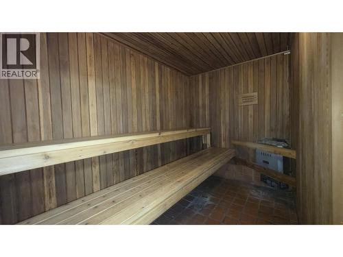 323 4288 15Th Avenue, Prince George, BC - Indoor Photo Showing Other Room