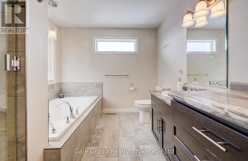 117 Juno Crescent, Woodstock (Woodstock - North), ON - Indoor Photo Showing Bathroom