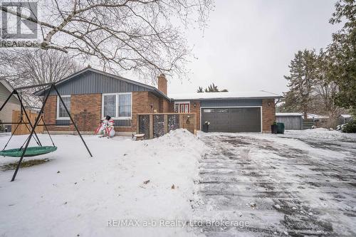 6 CAMDON COURT  Tillsonburg, ON N4G 4B3