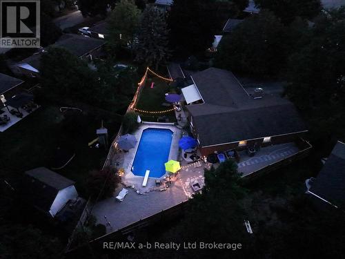 6 Camdon Court, Tillsonburg, ON - Outdoor With In Ground Pool