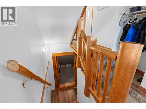 9245 Paradise Road, Kelowna, BC - Indoor Photo Showing Other Room