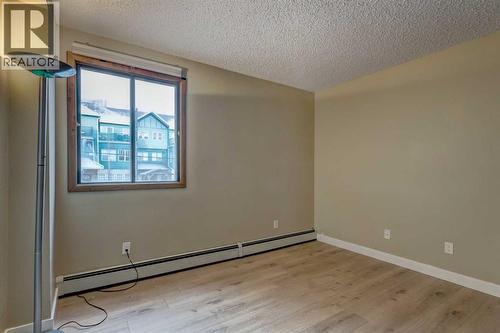 207, 111 14 Avenue Se, Calgary, AB - Indoor Photo Showing Other Room