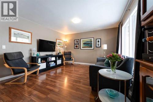 127 Shawmeadows Close Sw, Calgary, AB - Indoor Photo Showing Other Room