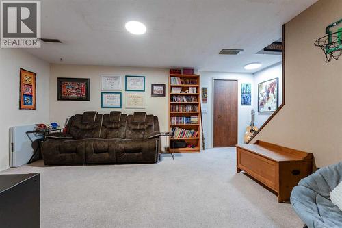 127 Shawmeadows Close Sw, Calgary, AB - Indoor