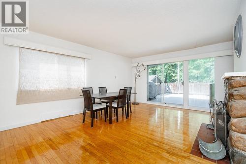 2212 Old Dollarton Road, North Vancouver, BC 