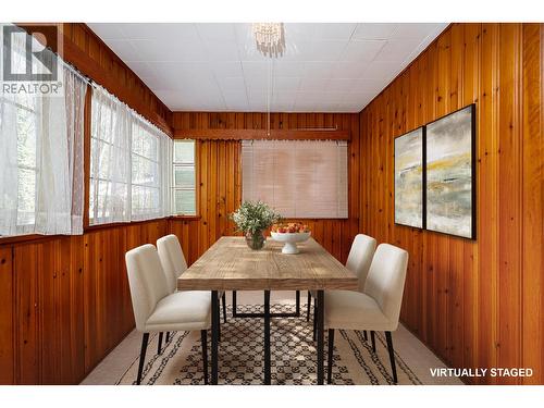 2212 Old Dollarton Road, North Vancouver, BC 