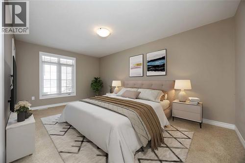 240 Bentley Avenue, Sarnia, ON - Indoor Photo Showing Bedroom
