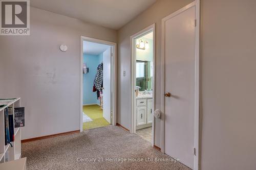 249 Macdonald Drive, Woodstock (Woodstock - North), ON - Indoor Photo Showing Other Room