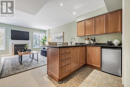 48 Stonecliffe Crescent, Aurora, ON - Indoor With Fireplace