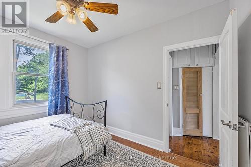 5520 County Road 90 Road, Springwater, ON - Indoor Photo Showing Bedroom