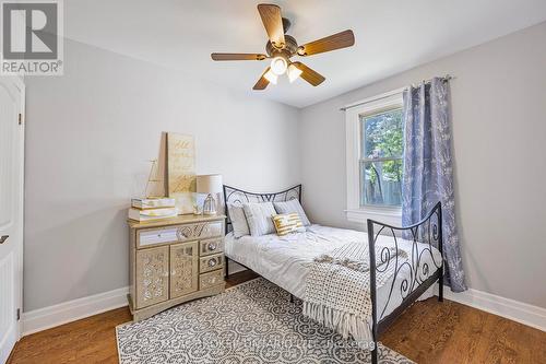 5520 County Road 90 Road, Springwater, ON - Indoor Photo Showing Bedroom