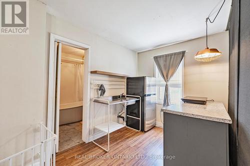 5520 County Road 90 Road, Springwater, ON - Indoor