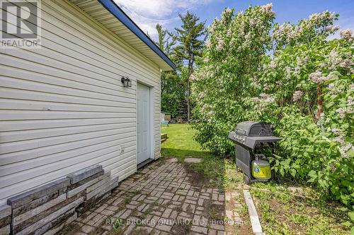5520 County Road 90 Road, Springwater, ON - Outdoor With Exterior
