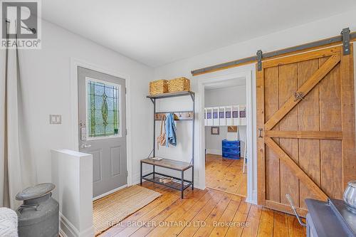 5520 County Road 90 Road, Springwater, ON - Indoor